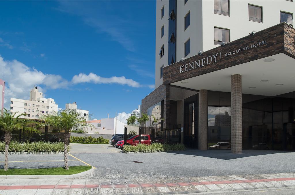 Kennedy Executive Hotel Сан-Жозе Экстерьер фото